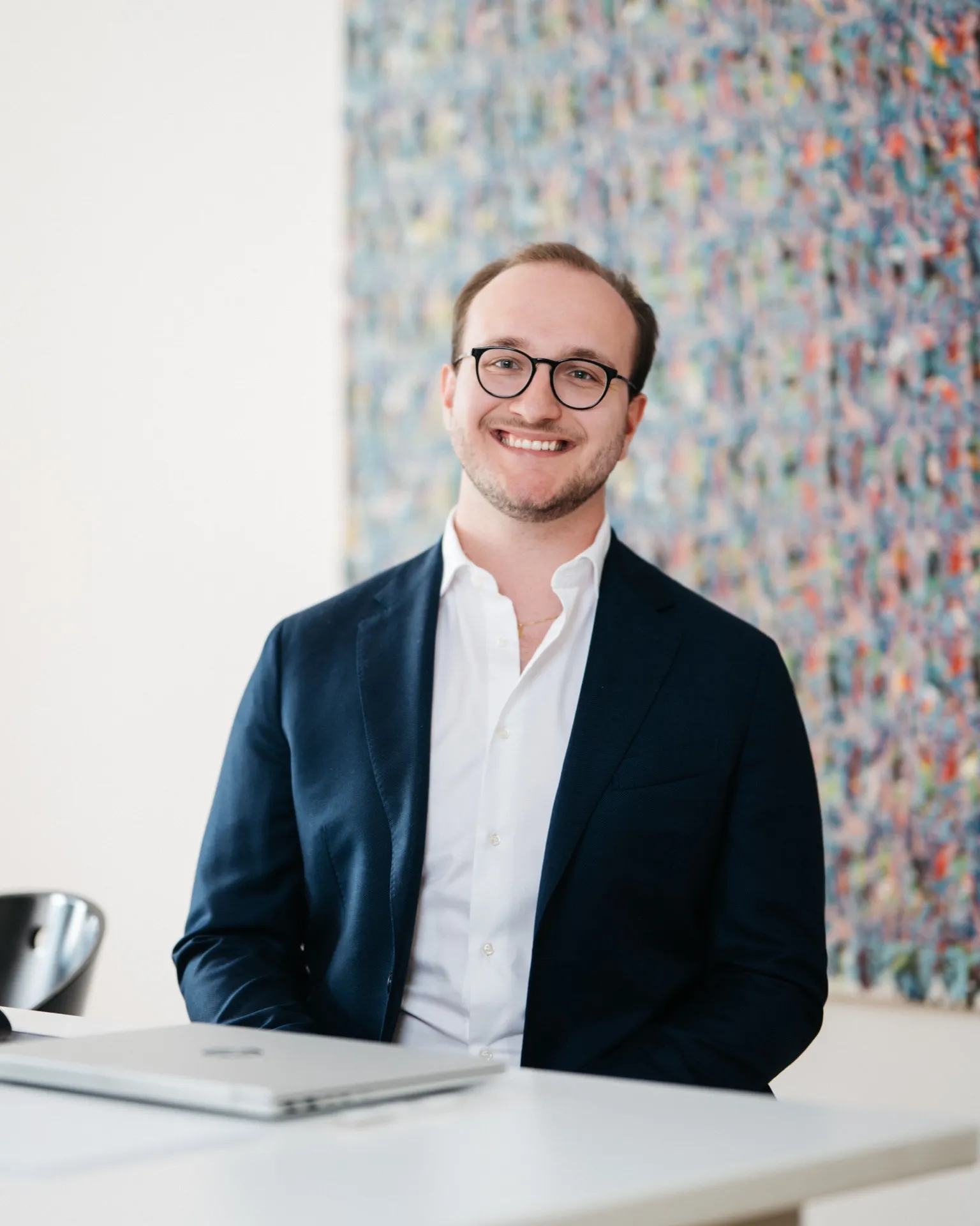 Porträt Dominik Hackenbuchner